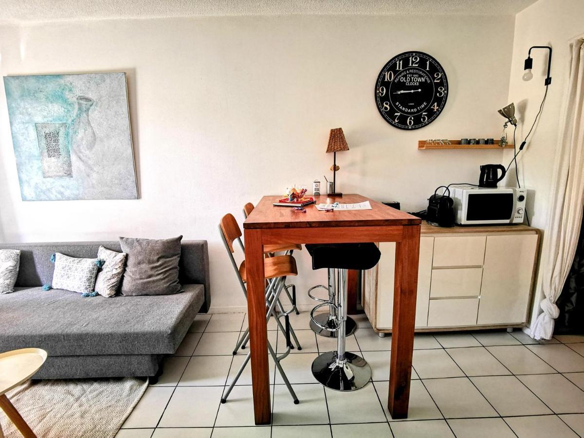 Апартаменты La Bulle Bleue - Parking-Terrasse-Aeoport-Meet Бланьяк Экстерьер фото